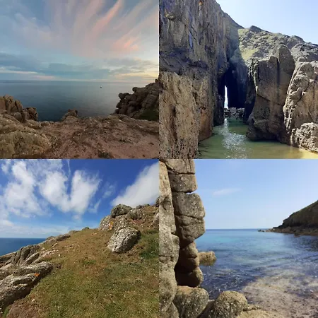 Characterful Near Stunning Coast Holiday home *