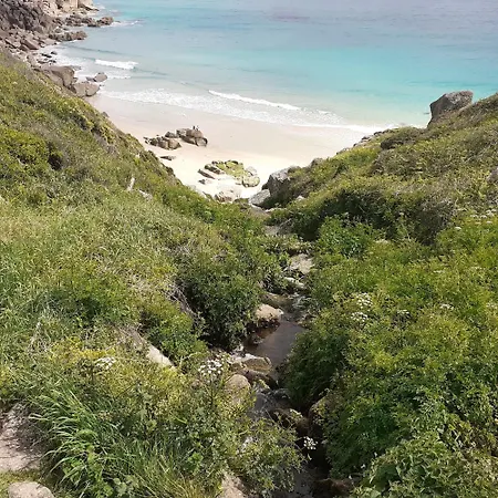 Characterful Near Stunning Coast Penzance