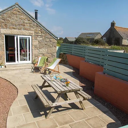 Holiday home Characterful Near Stunning Coast *