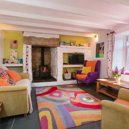 Holiday home Characterful Near Stunning Coast